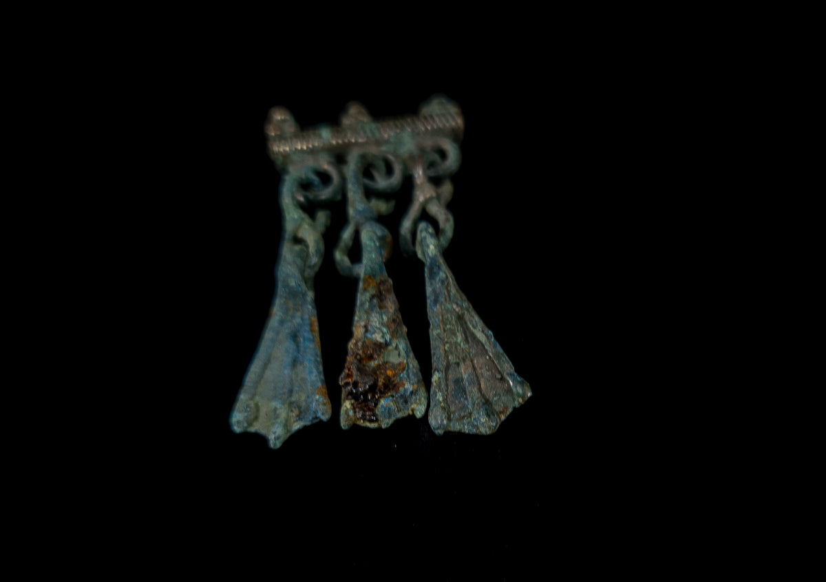 Vikingarna - Hänge i brons med "drakfötter" 900-1100 AD #2