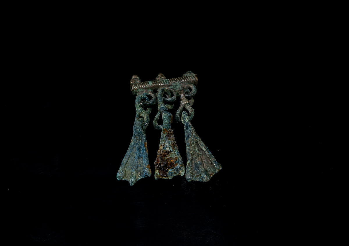 Vikingarna - Hänge i brons med "drakfötter" 900-1100 AD #2